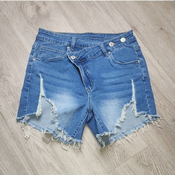 Pants - High-Rise Distressed Women's Jean Shorts in Blue